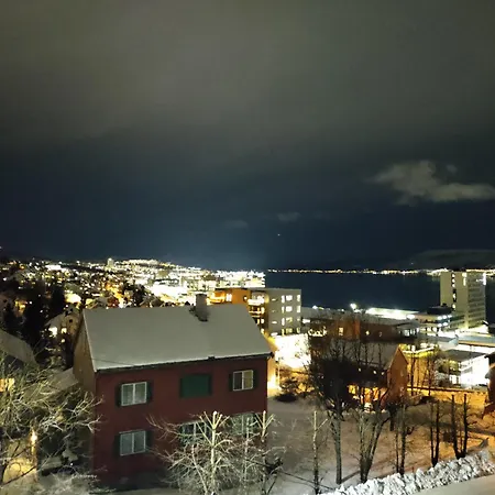 (adults Only) بيت ضيافة ترومسو